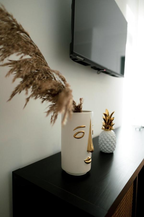 Gold Apartment Ferrel I Kültér fotó